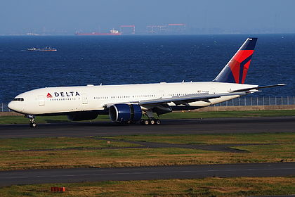 Aircraft N706DN photo via Planespotters