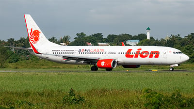 Aircraft PK-LSR photo via JetPhotos