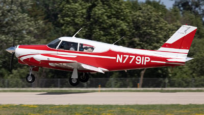 Aircraft N7791P photo via JetPhotos